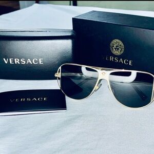 Versace Gold Frame Aviator Sunglasses with Black Lenses 57mm NWT
